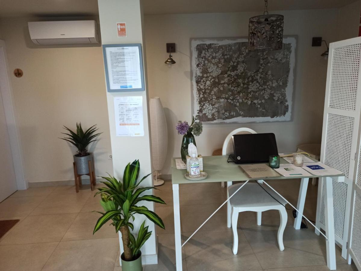 Punta Carnero Hostal Algeciras Bagian luar foto