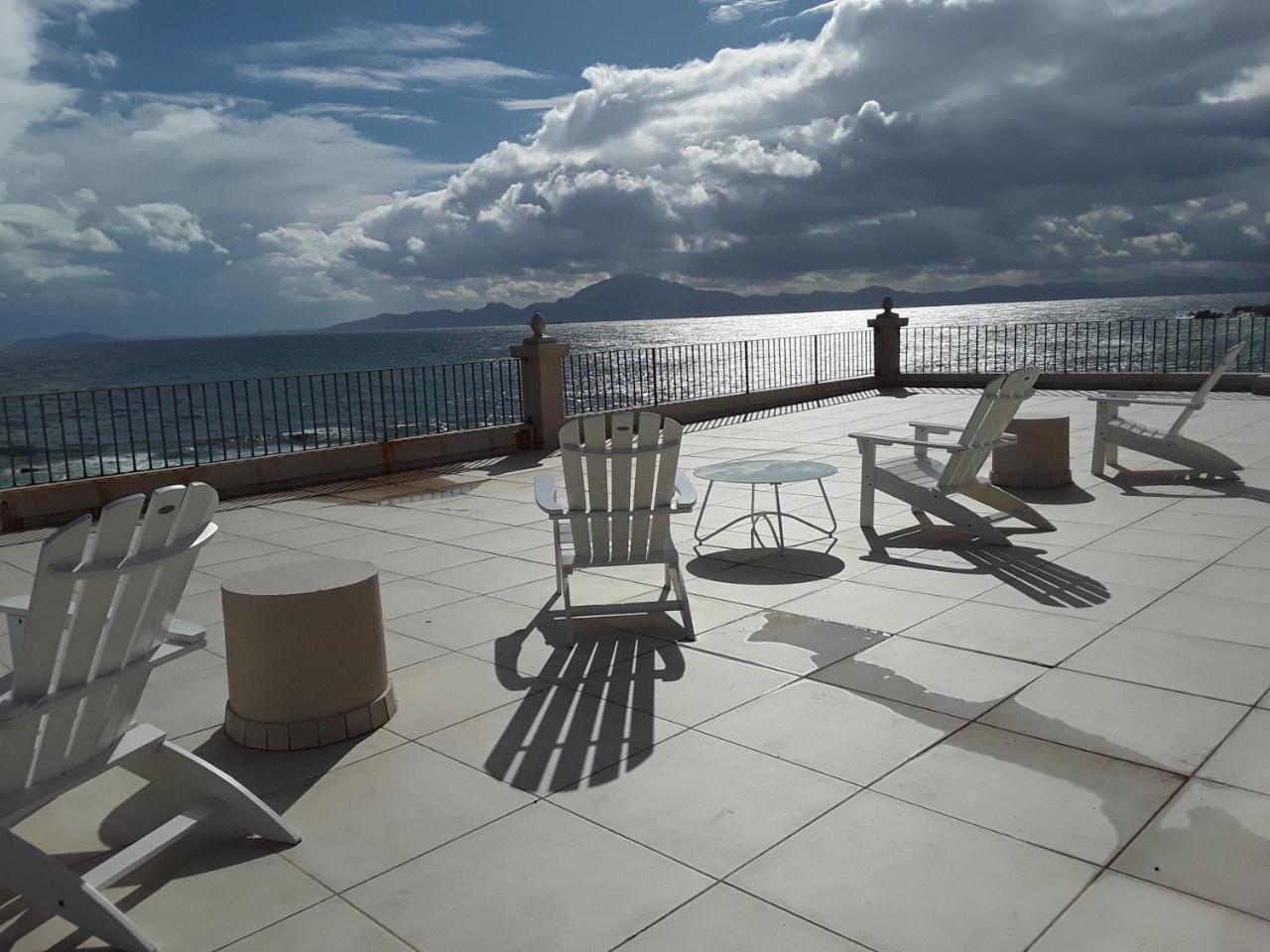 Punta Carnero Hostal Algeciras Bagian luar foto